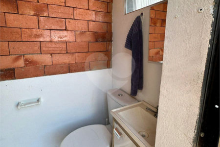 Casa à venda com 2 quartos em Vila Mazzei, Itapetininga, SP