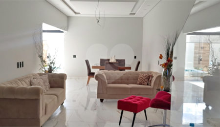 Casa à venda com 4 quartos, sendo 2 suítes,  no condomínio Horto Florestal Iii, Sorocaba - SP