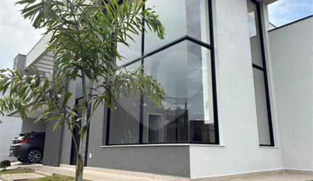 Casa à venda com 3 suítes no condomínio Piemonte, Indaiatuba - SP