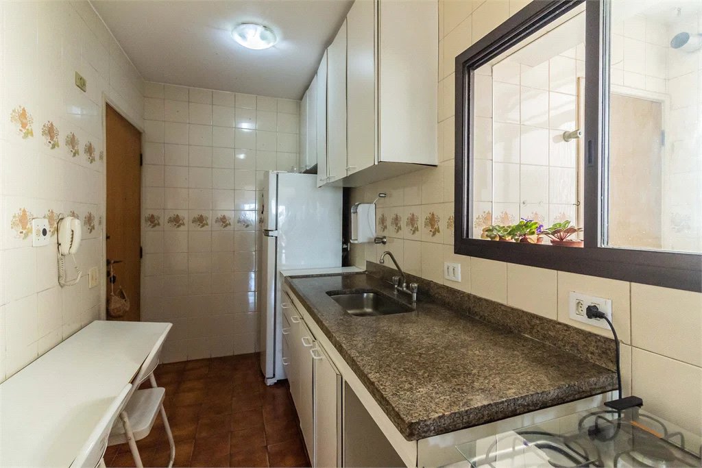 Apartamento à venda com 2 quartos, sendo 1 suíte, em Vila Madalena, São Paulo, SP
