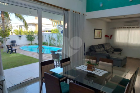 Casa à venda com 3 quartos, sendo 1 suíte, no condomínio Bella Cittá - Villaggio Ii, Mogi das Cruzes - SP