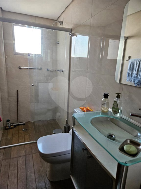 Casa à venda com 3 quartos, sendo 1 suíte, no condomínio Jconde de Irajá, São Paulo - SP