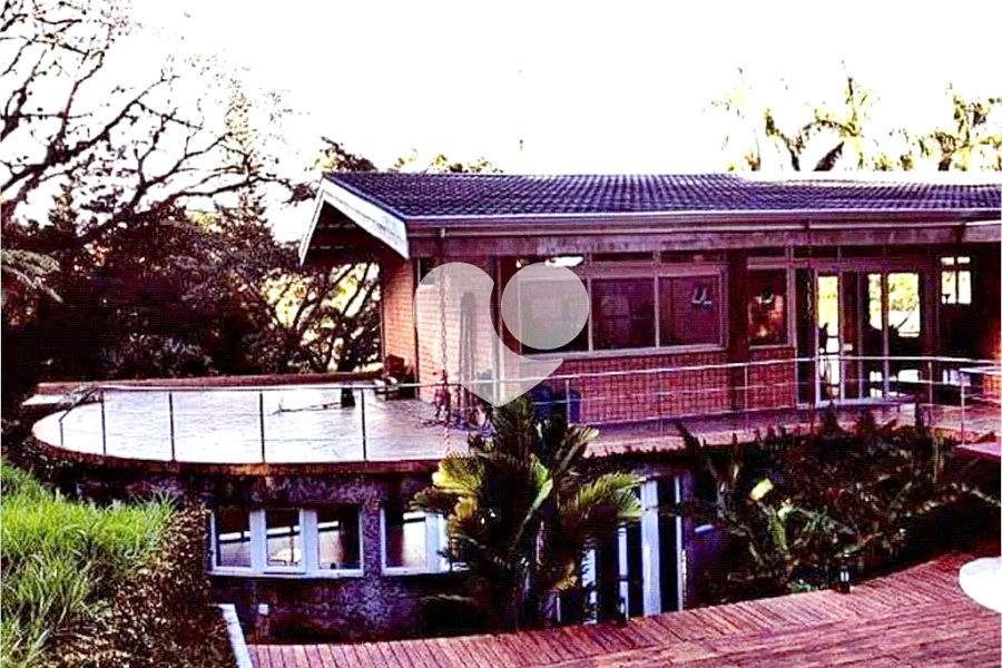 Casa à venda com 4 quartos, sendo 2 suítes, no condomínio Campos de Mairiporã Gleba 1, Mairiporã - SP