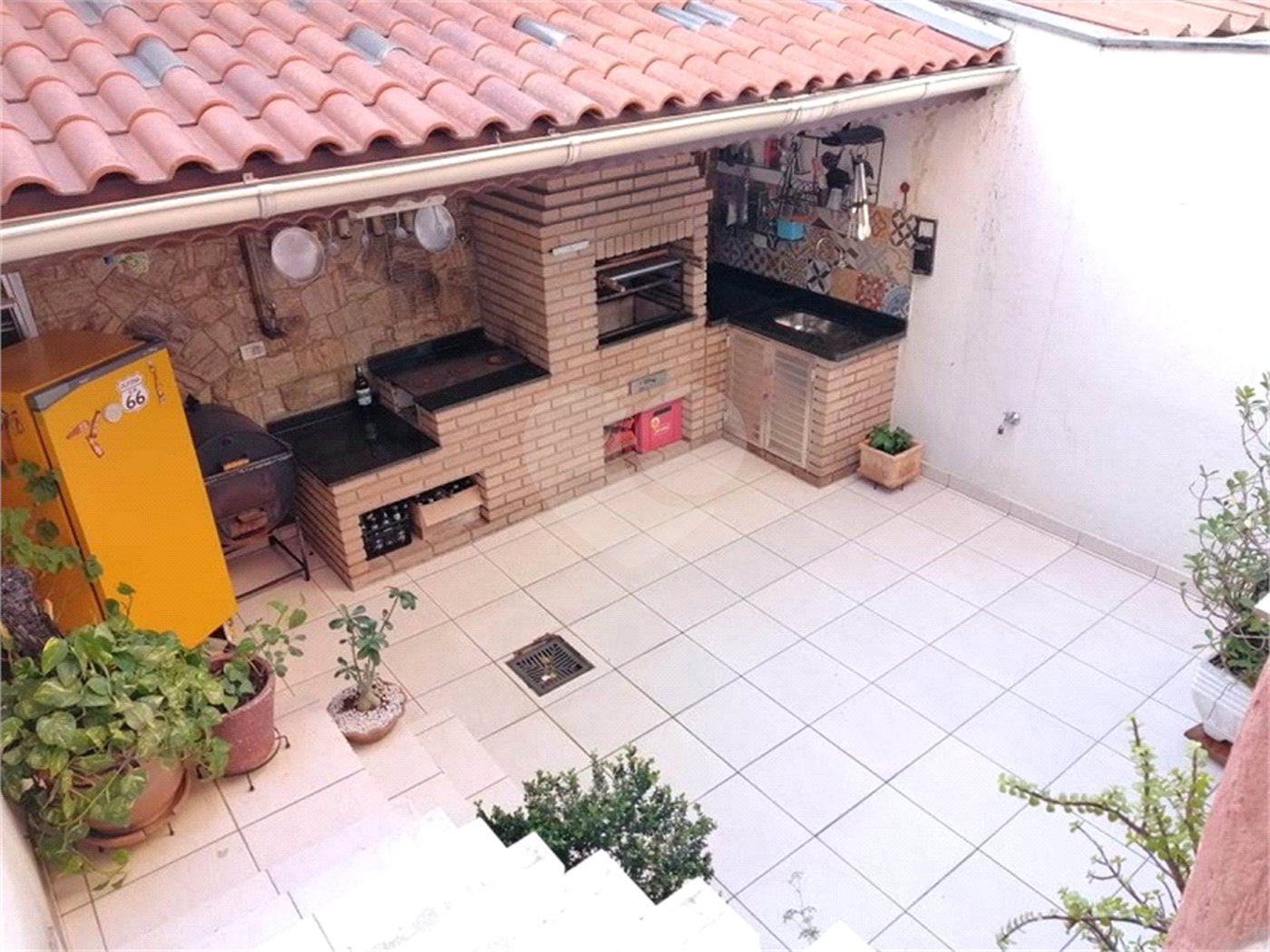Sobrado à venda com 3 quartos, sendo 1 suíte, em Tremembé, São Paulo, SP
