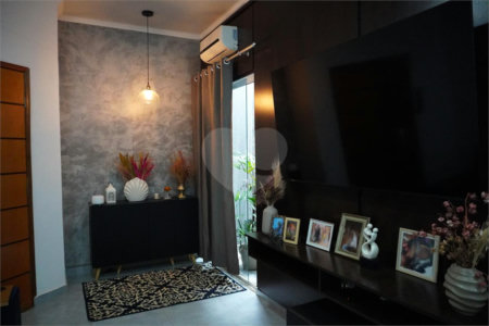 Casa à venda com 3 quartos, sendo 1 suíte, em Planalto Verde, Ribeirão Preto, SP