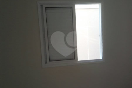 Casa em condomínio para alugar com 2 quartos em Vila Germinal, São Paulo, SP