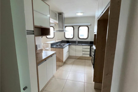 Apartamento à venda com 3 quartos, sendo 2 suítes,  em Vila Suzana, São Paulo, SP