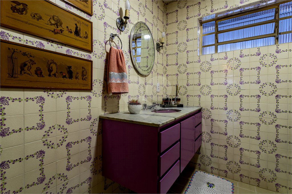 Casa à venda com 3 quartos, sendo 1 suíte, em Chácara Santo Antônio (zona Sul), São Paulo, SP