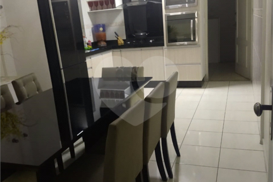 Sobrado à venda com 3 suítes em Vila Mazzei, São Paulo, SP