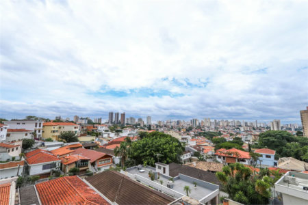Casa à venda com 4 quartos, sendo 1 suíte, em Jardim Franca, São Paulo, SP