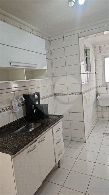 Apartamento à venda com 3 quartos, sendo 1 suíte, em Vila Olímpia, São Paulo, SP