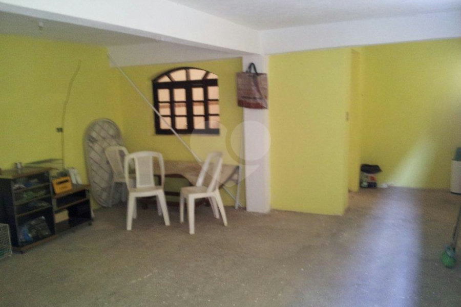 Casa à venda com 3 quartos em Parada Inglesa, São Paulo, SP