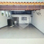 Casa à venda com 2 quartos no condomínio Residencial Bari, Itaquaquecetuba - SP