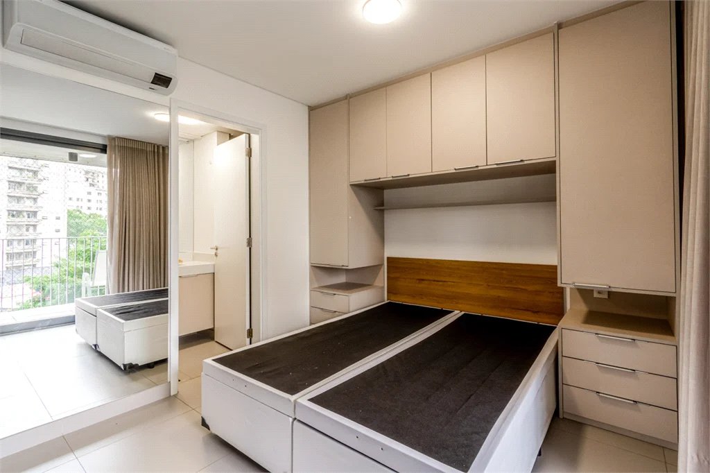 Apartamento à venda com 1 suíte em Jardim das Bandeiras, São Paulo, SP