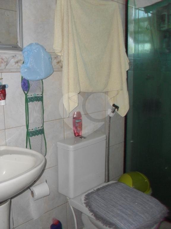 Sobrado à venda com 3 quartos, sendo 1 suíte, em Artur Alvim, São Paulo, SP
