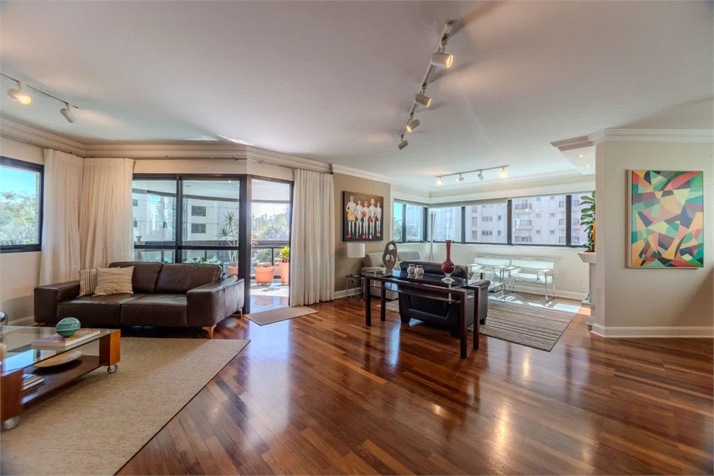 Apartamento à venda com 4 suítes em Paraíso do Morumbi, São Paulo, SP