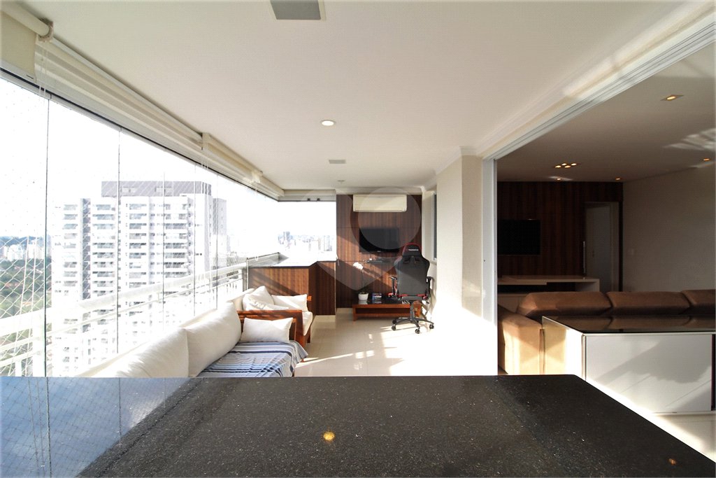 Apartamento à venda com 3 suítes em Alto da Boa Vista, São Paulo, SP