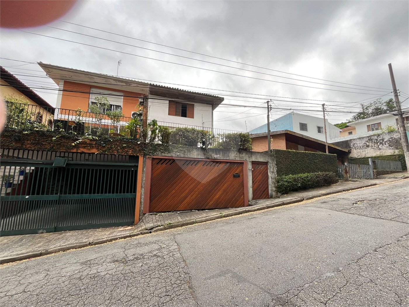 Sobrado à venda com 3 quartos, sendo 1 suíte, em Jardim Colombo, São Paulo, SP