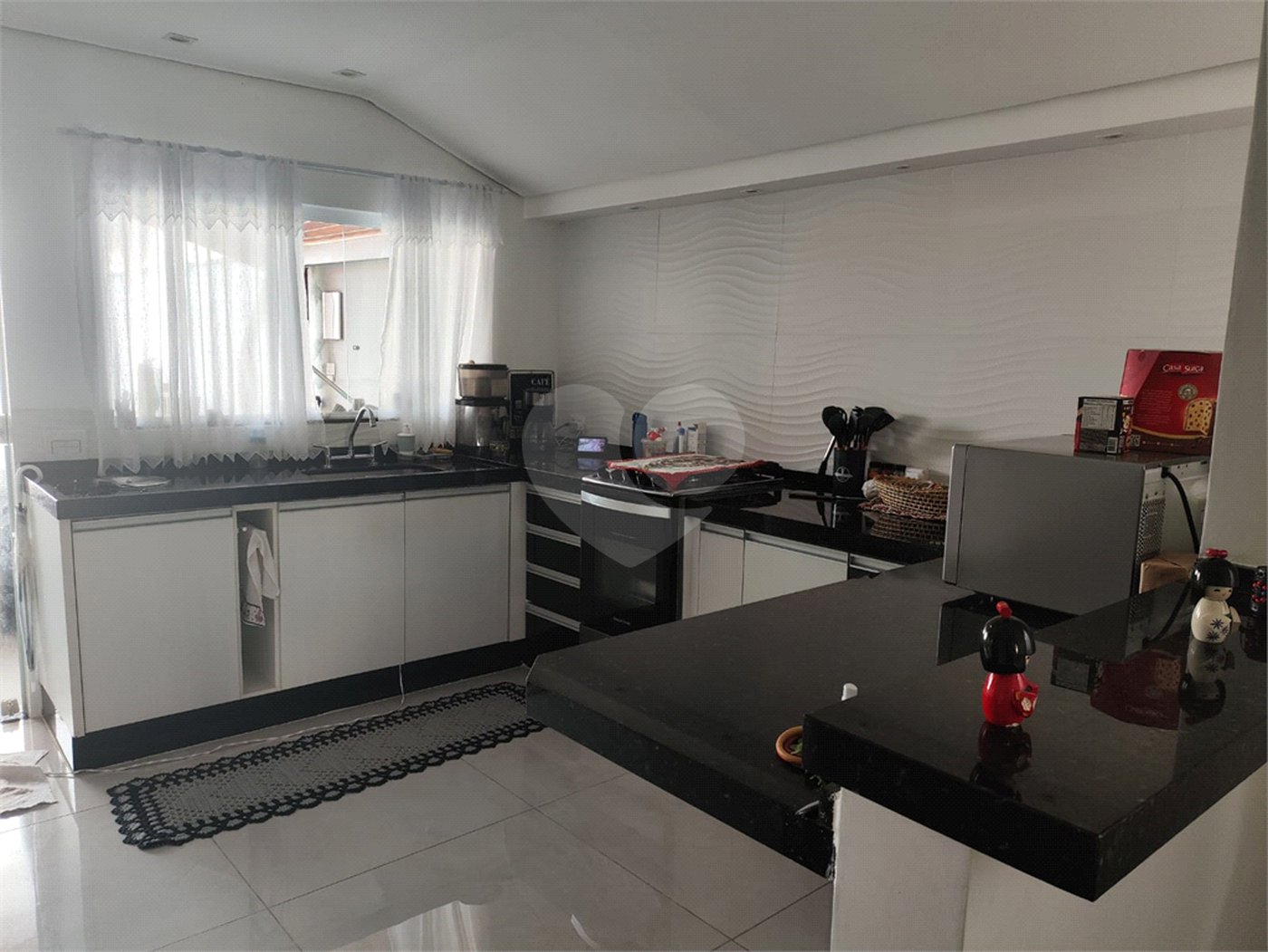 Casa Térrea à venda com 4 quartos, sendo 1 suíte,  em Vila Esperança, Atibaia, SP