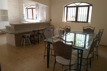 Casa à venda com 3 quartos, sendo 1 suíte,  em Santa Rosa, Vinhedo, SP