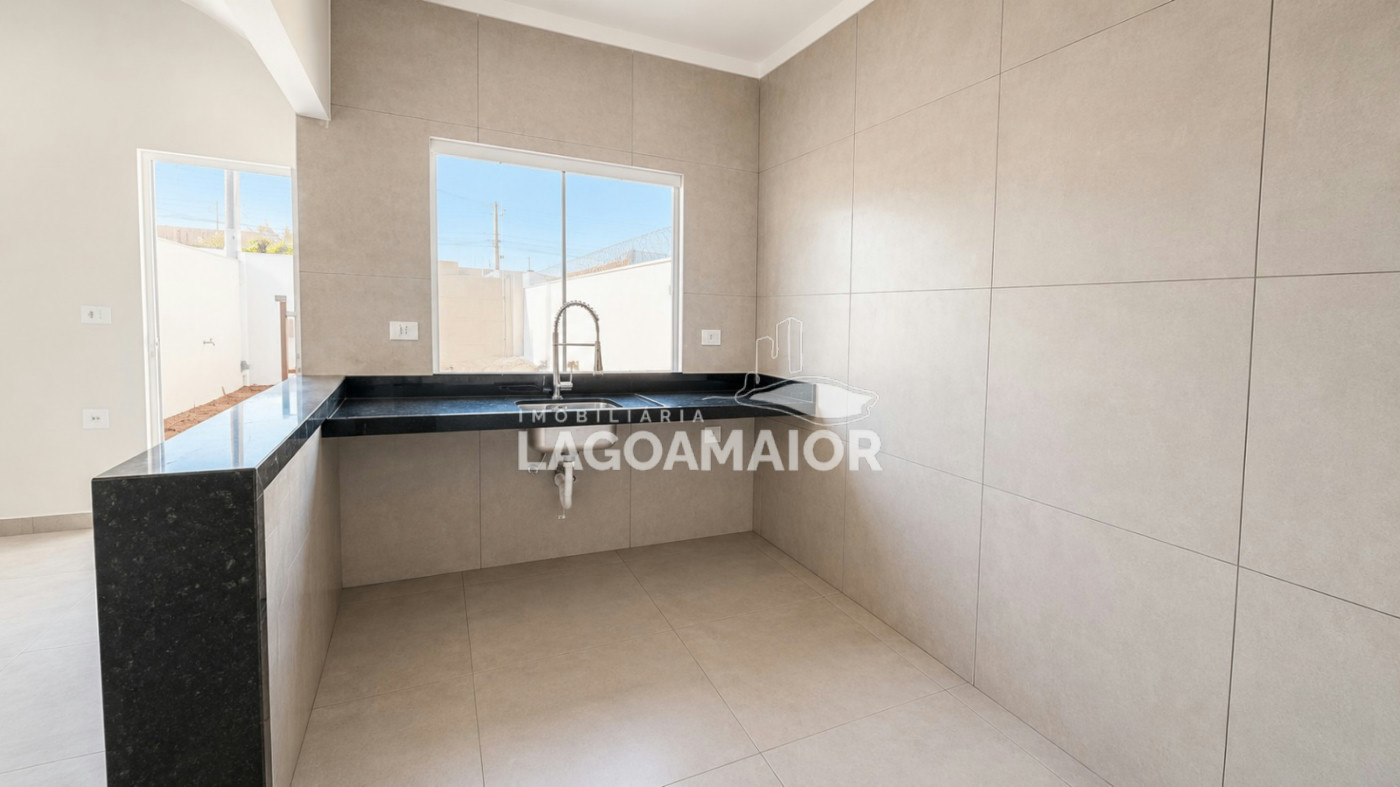 Casa à venda ou para alugar com 2 quartos, sendo 1 suíte, em Santa Rita, Três Lagoas, MS