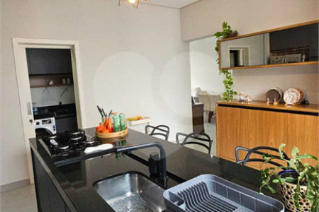 Casa à venda com 3 suítes no condomínio Mantova, Indaiatuba - SP