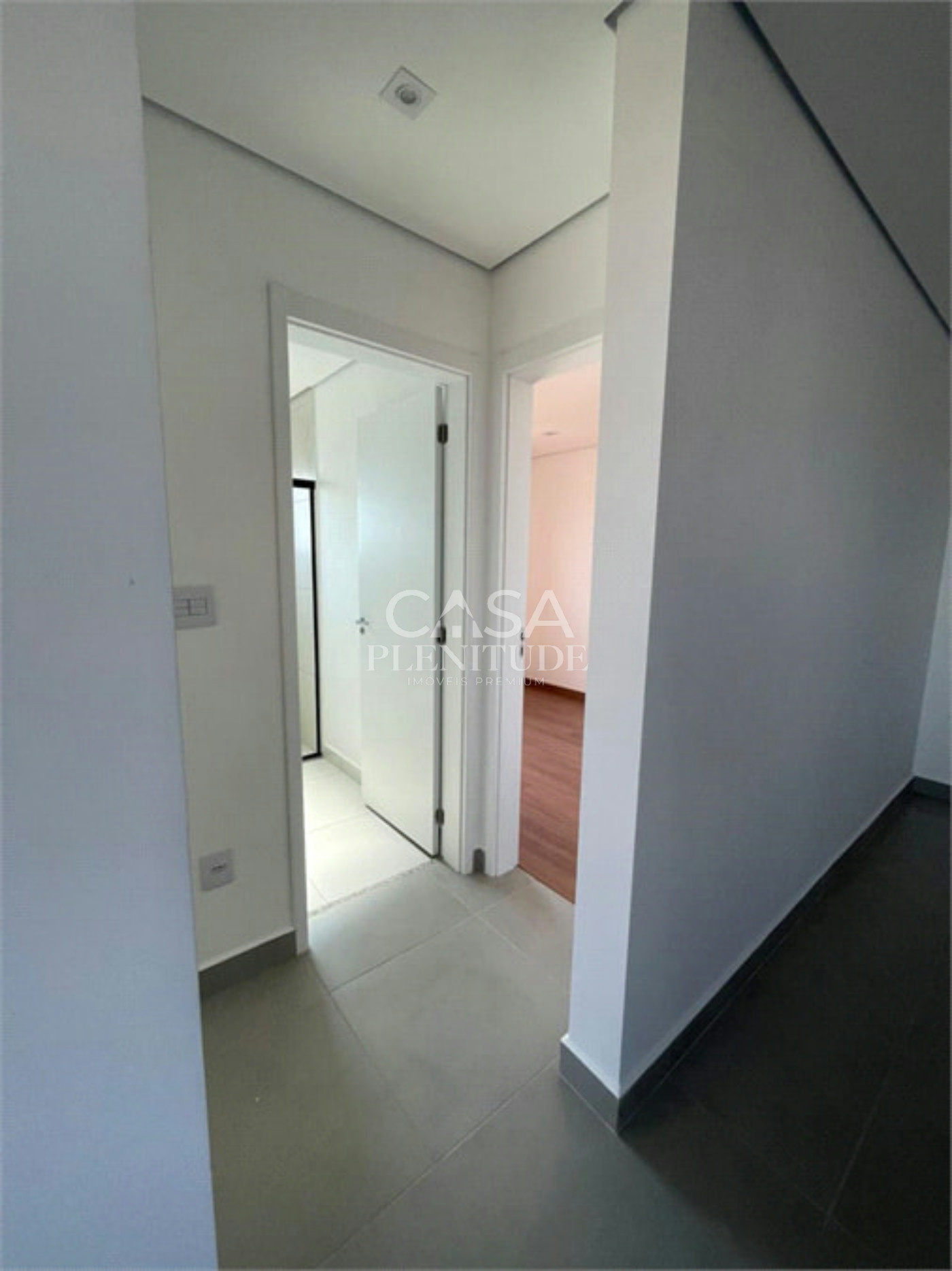 Apartamento para alugar com 2 quartos, sendo 1 suíte,  em Jardim Guarujá, Sorocaba, SP