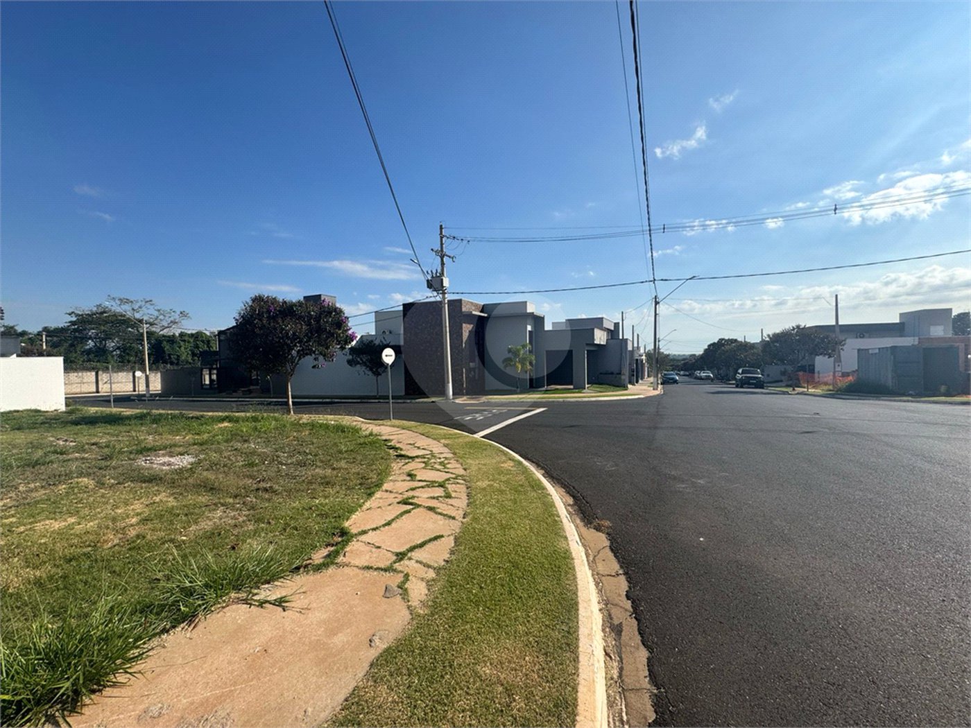 Terreno de Esquina no Faixa Azul