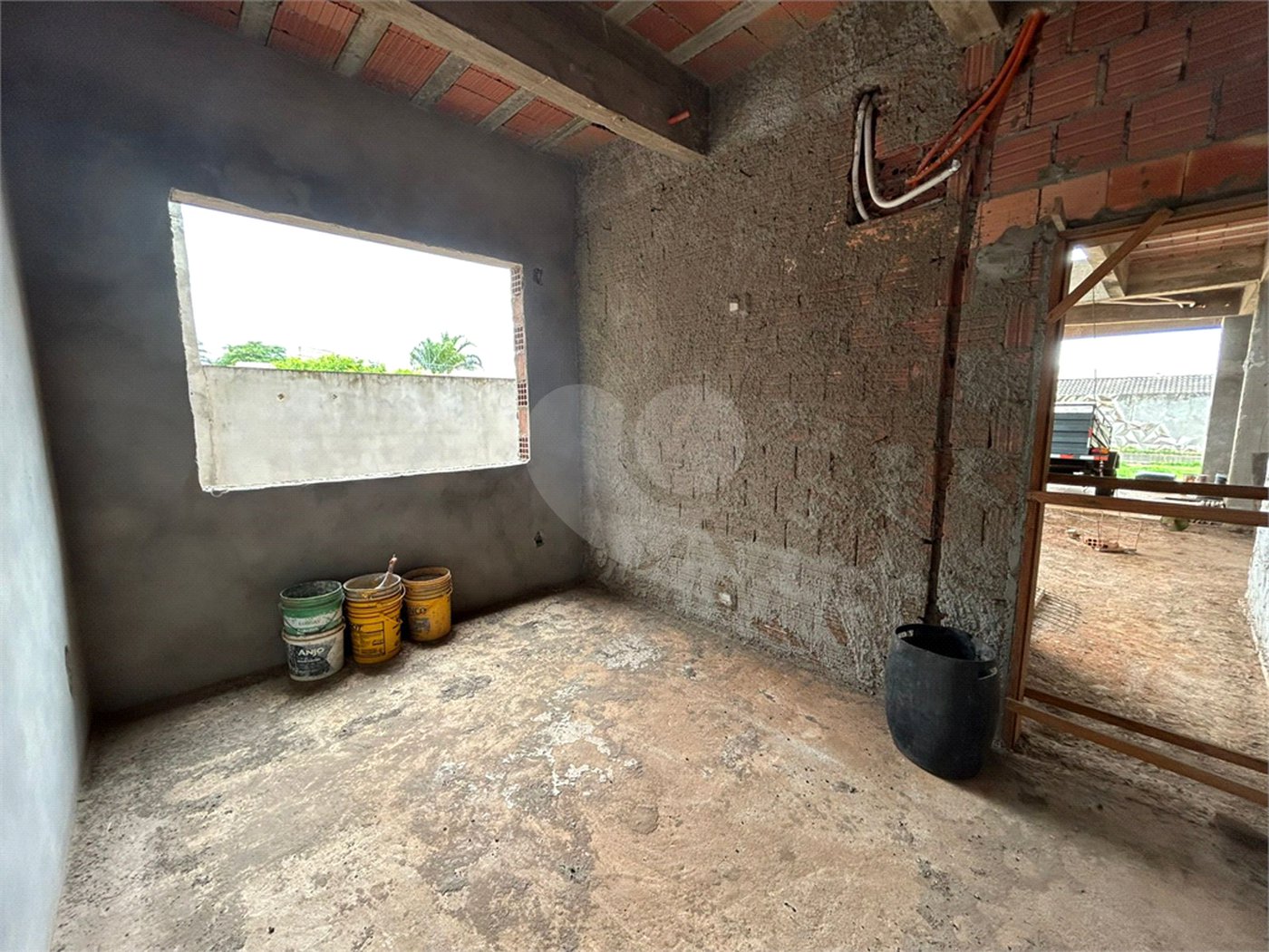 Casa à Venda de 3 dormitórios no condomínio damha II em São Carlos,