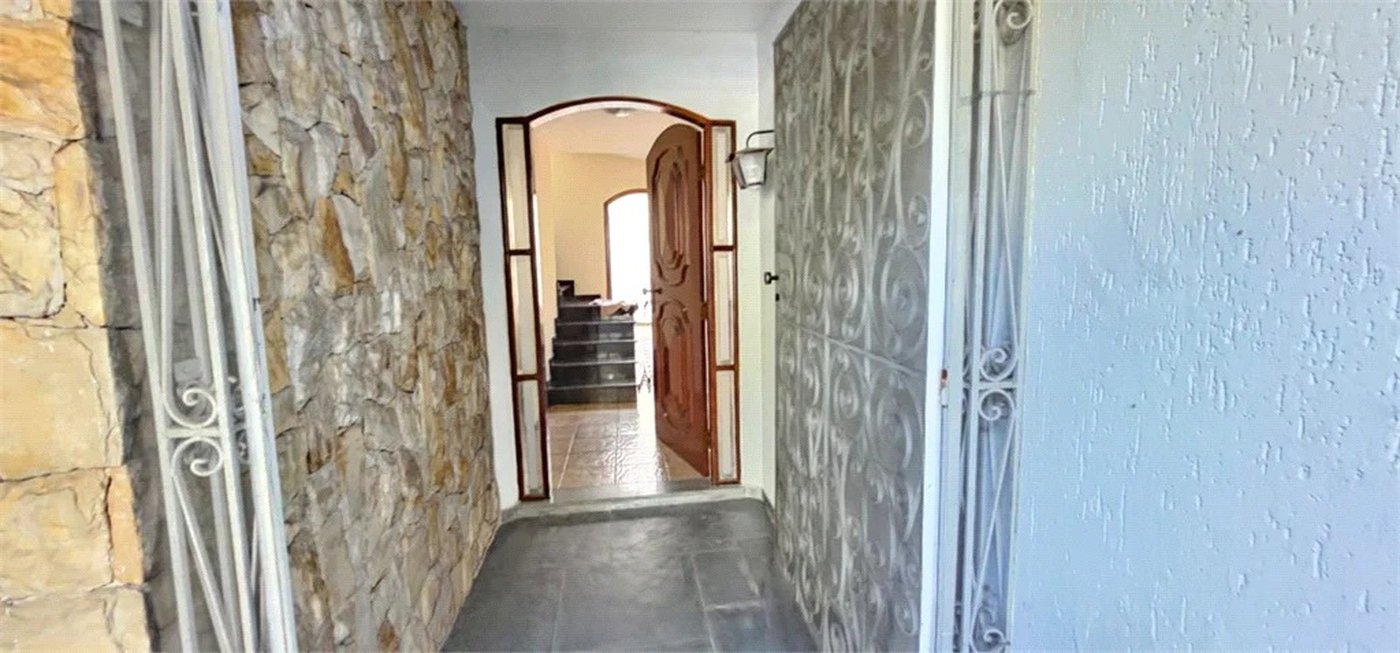 Sobrado à venda com 3 quartos, sendo 1 suíte, em Vila Leopoldina, São Paulo, SP