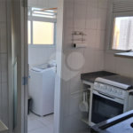 Apartamento na Vila Mascote | 1 dormitório | 1 vaga | Varanda