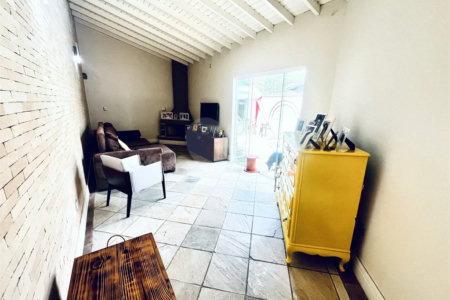 Casa à venda com 3 quartos, sendo 1 suíte, em Vila Nastri, Itapetininga, SP