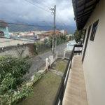 Casa à venda com 5 quartos, sendo 3 suítes, no condomínio Recanto das Palmeiras, Rio de Janeiro - RJ