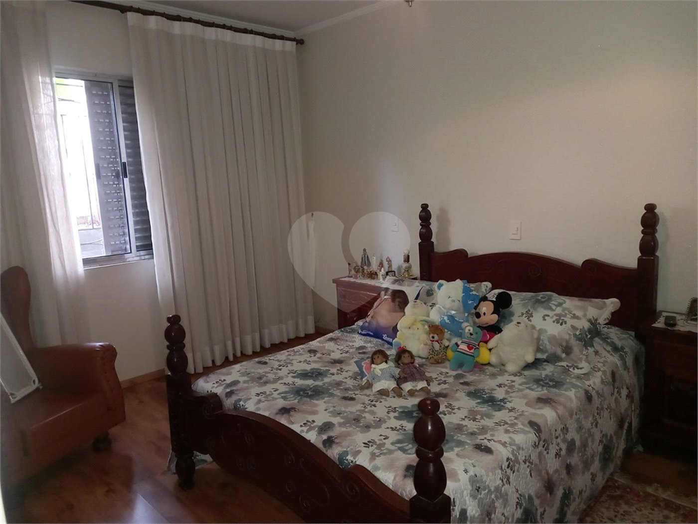 Casa à venda com 4 quartos, sendo 1 suíte, em Tremembé, São Paulo, SP