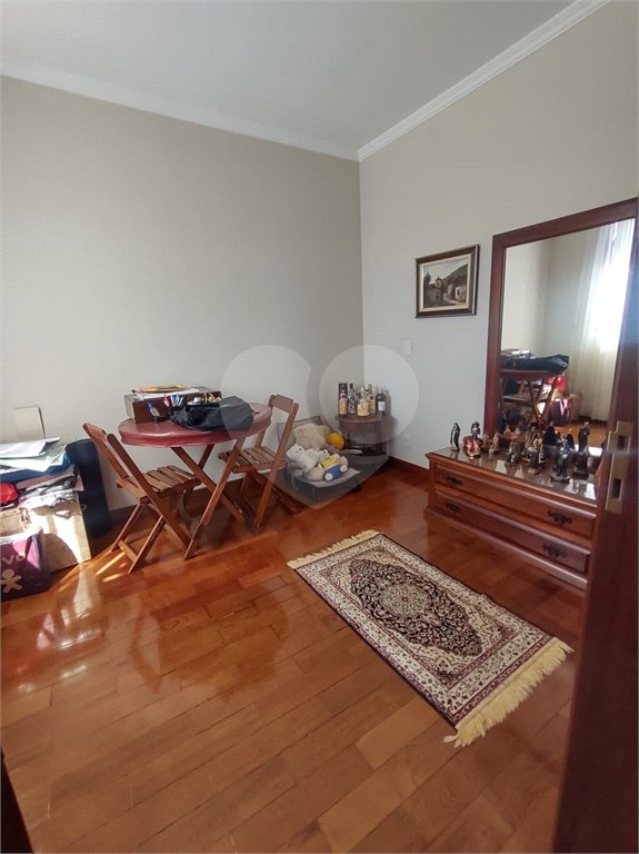 Casa à venda com 3 quartos, sendo 1 suíte, em Jardim Panorama, Valinhos, SP
