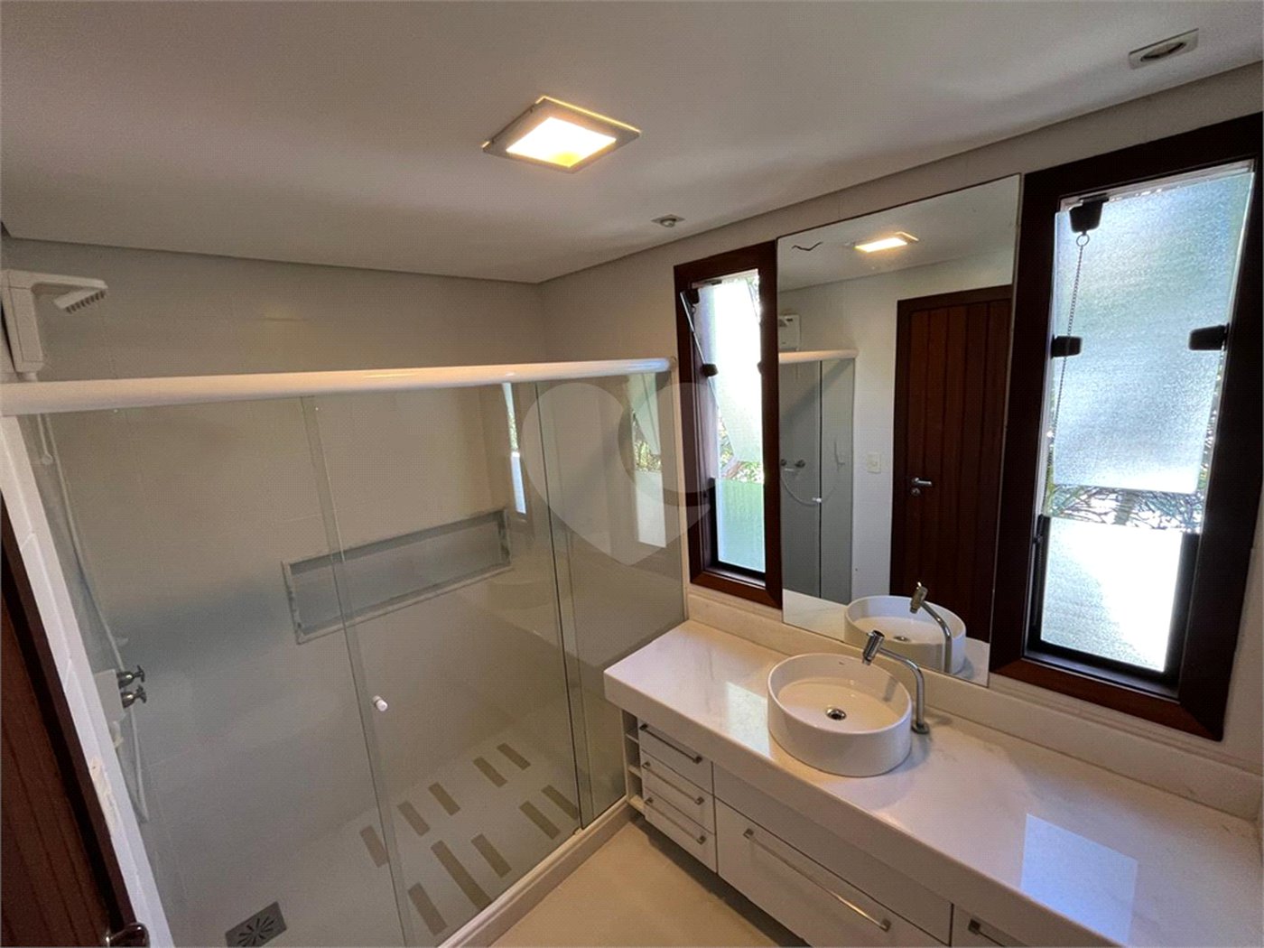 Casa à venda com 5 suítes em Manguinhos, Armação dos Búzios, RJ
