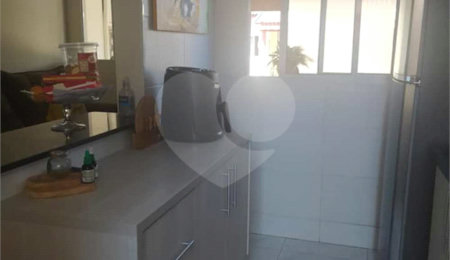 Casa à venda com 2 quartos no condomínio Flamboyant Ii, São Carlos - SP