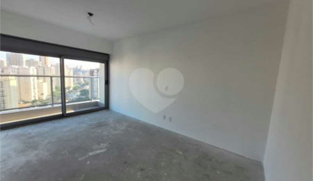 Apartamento à venda com 3 suítes em Água Branca, São Paulo, SP