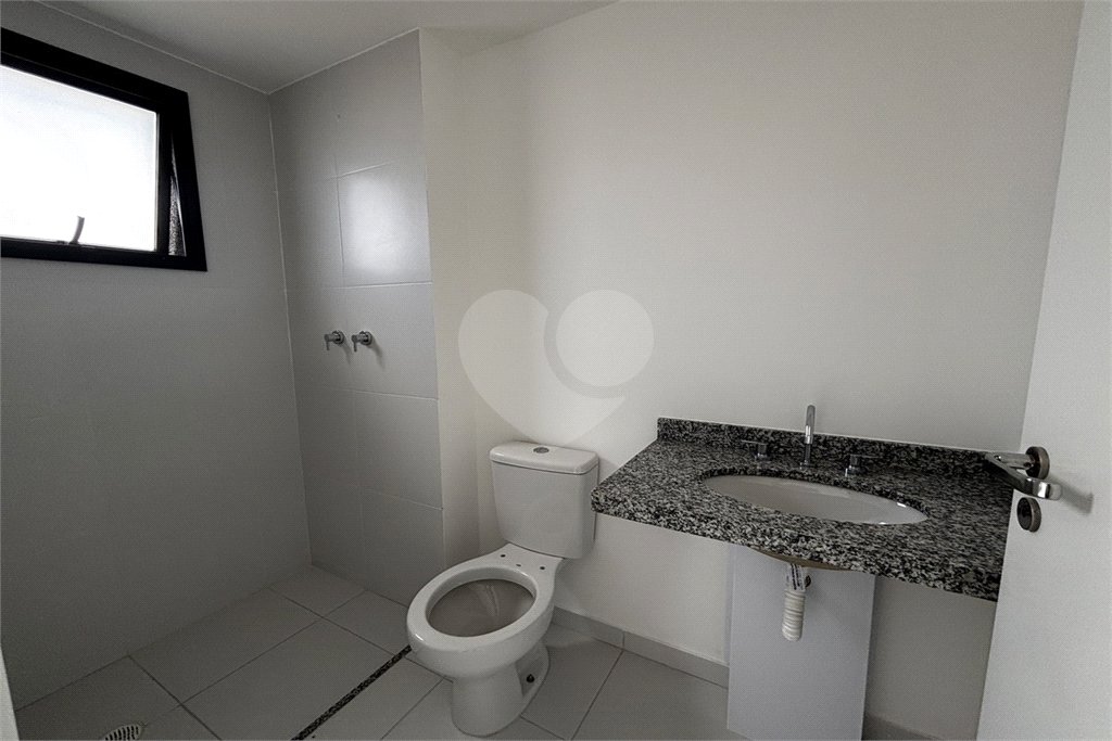 Apartamento à venda com 3 suítes em Vila Romana, São Paulo, SP