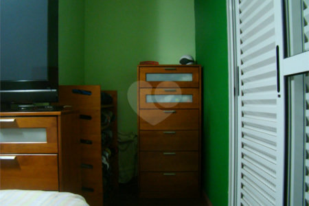 Sobrado à venda com 2 quartos, sendo 1 suíte, em Jardim São Luís, Suzano, SP