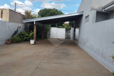 Terreno à venda em Jardim Maria Luiza, Araraquara, SP