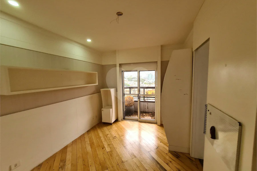 Apartamento à venda com 3 suítes em Santana, São Paulo, SP