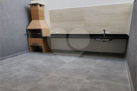 Casa à venda com 1 quarto, sendo 2 suítes, no condomínio Residencial Oliveira, São Paulo - SP