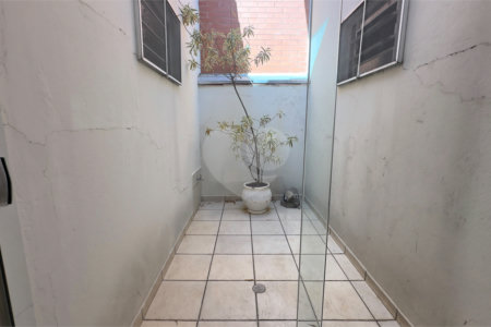 Casa para alugar com 4 quartos, sendo 3 suítes, em Vila Sfeir, Indaiatuba, SP
