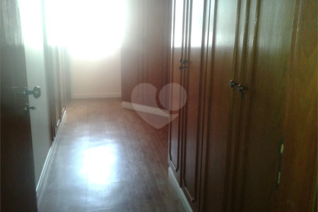 Apartamento à venda com 4 quartos, sendo 3 suítes, em Santana, São Paulo, SP