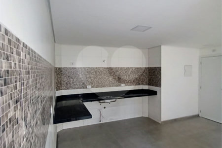 Apartamento à venda com 3 quartos, sendo 1 suíte, em Vila Eldízia, Santo André, SP