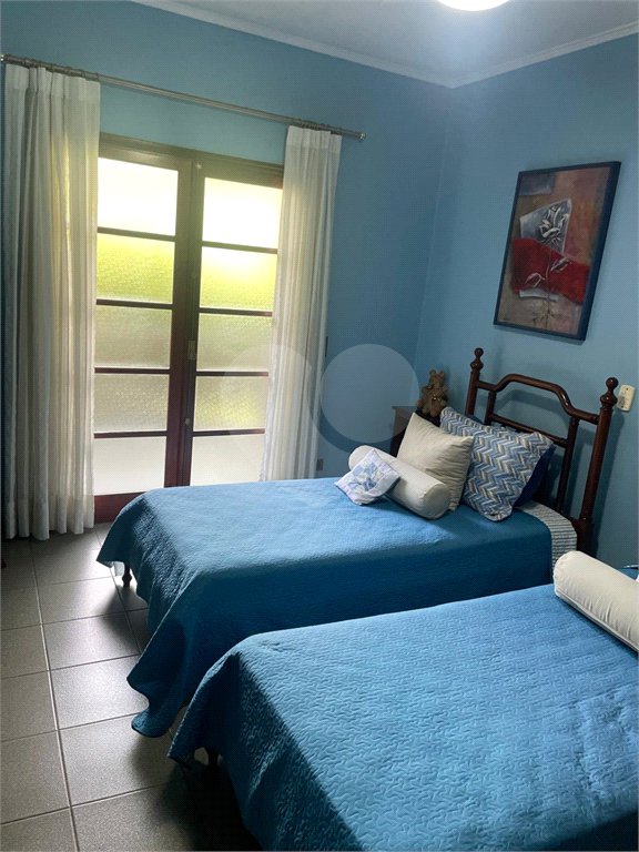 Casa à venda com 7 quartos, sendo 2 suítes, no condomínio São Joaquim, Vinhedo - SP