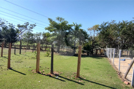 Sítio à venda com 2 suítes em Buru, Salto, SP
