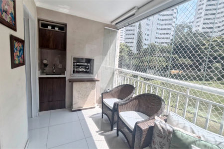 Apartamento à venda com 3 quartos, sendo 1 suíte, em Jardim das Vertentes, São Paulo, SP