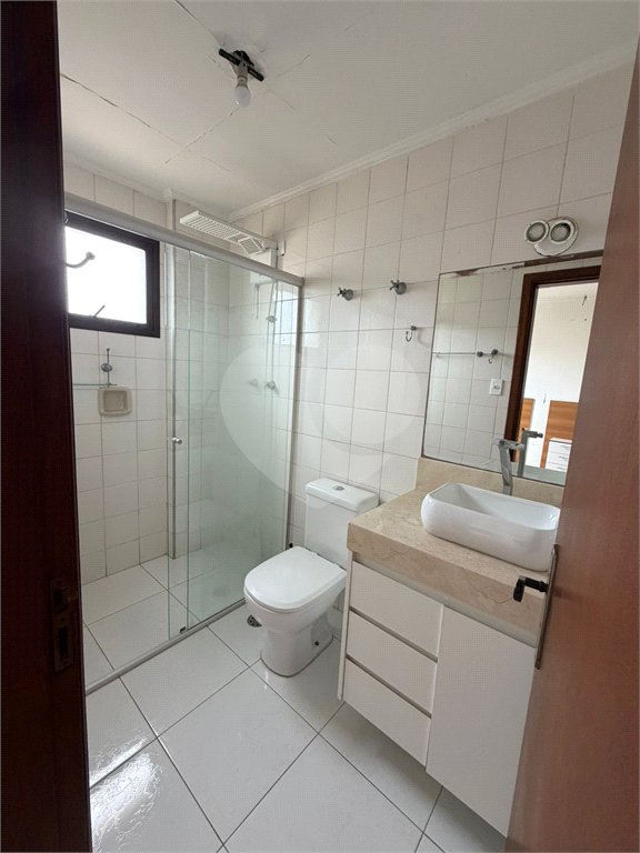 Apartamento à venda com 3 quartos, sendo 1 suíte, no Centro, Suzano, SP